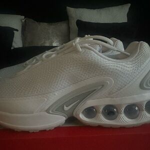 Nike air max DN size 11.5 silver and white brand new in box free shipping.
